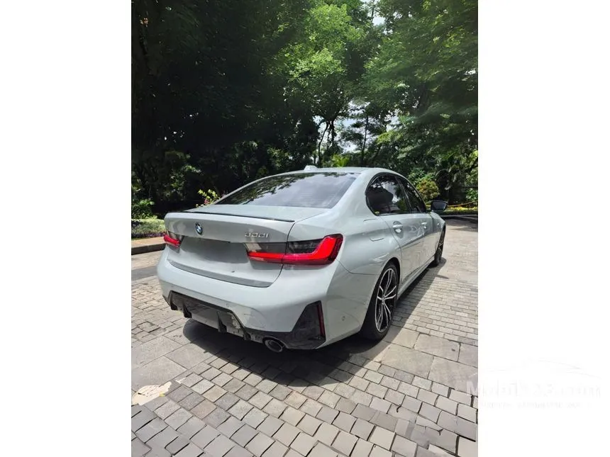 2023 BMW 330i M Sport Pro Sedan