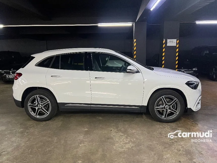 2024 Mercedes-Benz GLA200 AMG Line SUV