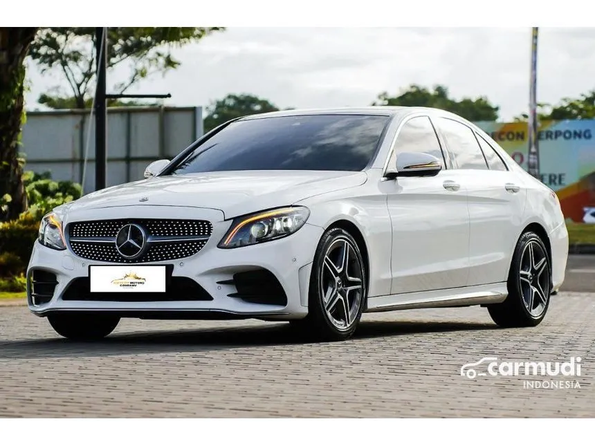 2020 Mercedes-Benz C300 AMG Line Coupe