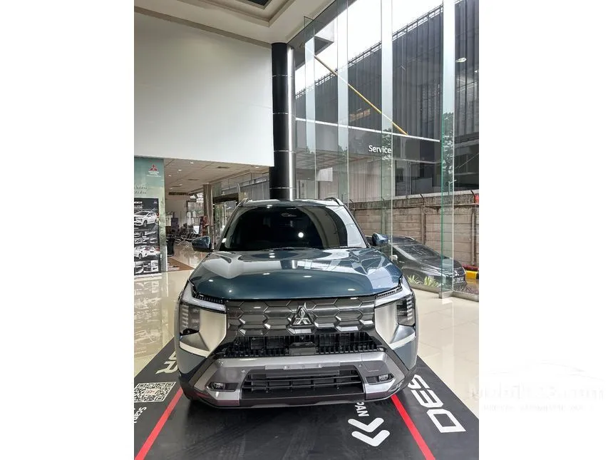 2025 Mitsubishi Destinator Ultimate Premium SUV