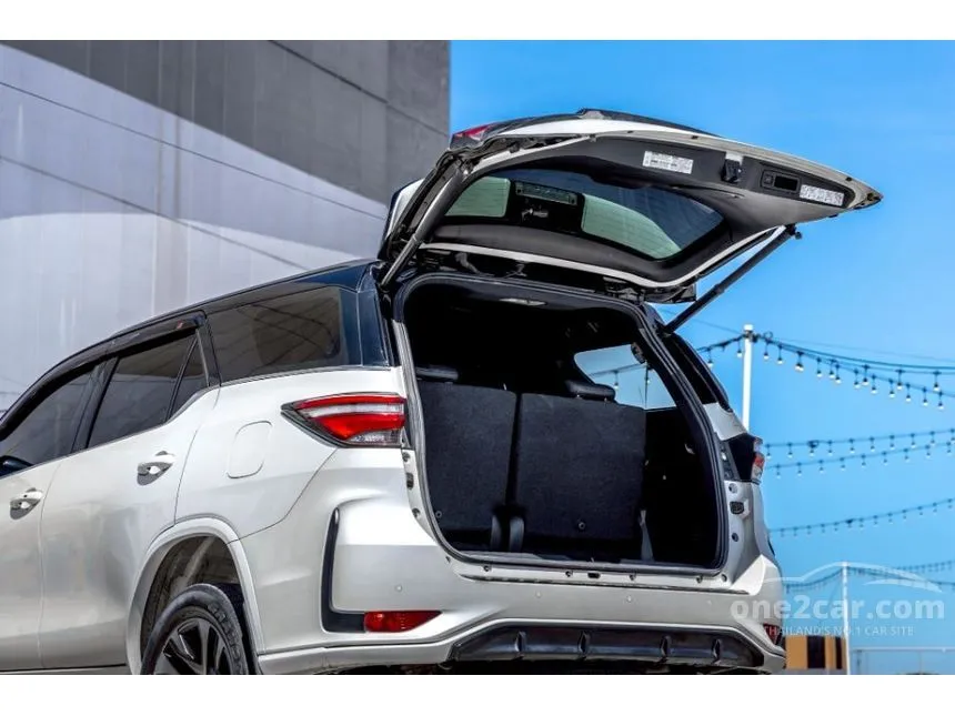 2022 Toyota FORTUNER GR Sport SUV