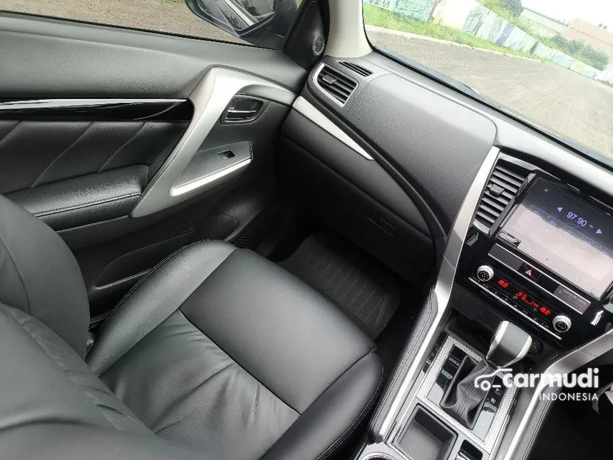 2022 Mitsubishi Pajero Sport Dakar 4x2 SUV