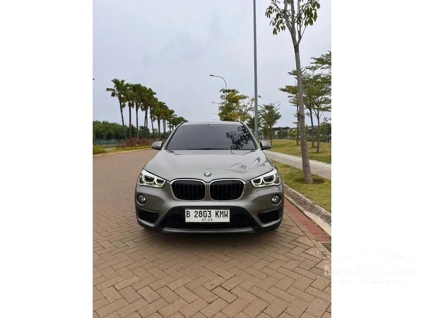 Jual Mobil BMW X1 2018 sDrive18i xLine 1.5 di DKI Jakarta Automatic SUV Coklat Rp 369.000.000