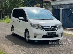 2014 Nissan Serena 2.0 Highway Star MPV