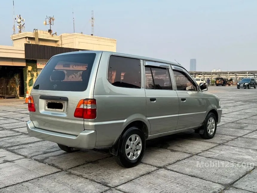 2002 Toyota Kijang Minibus DLX Long (LSX) MPV