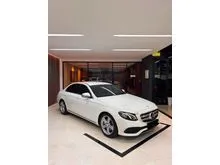 2017 Mercedes-Benz E250 2.0 Avantgarde CKD Sedan (Faktur 2018) White on Black Odo 28 Rb (TERMURAH))