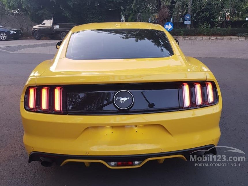2017 Ford Mustang Fastback