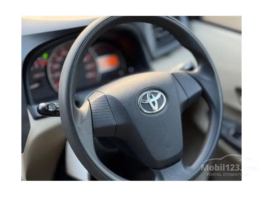 2012 Toyota Avanza G MPV