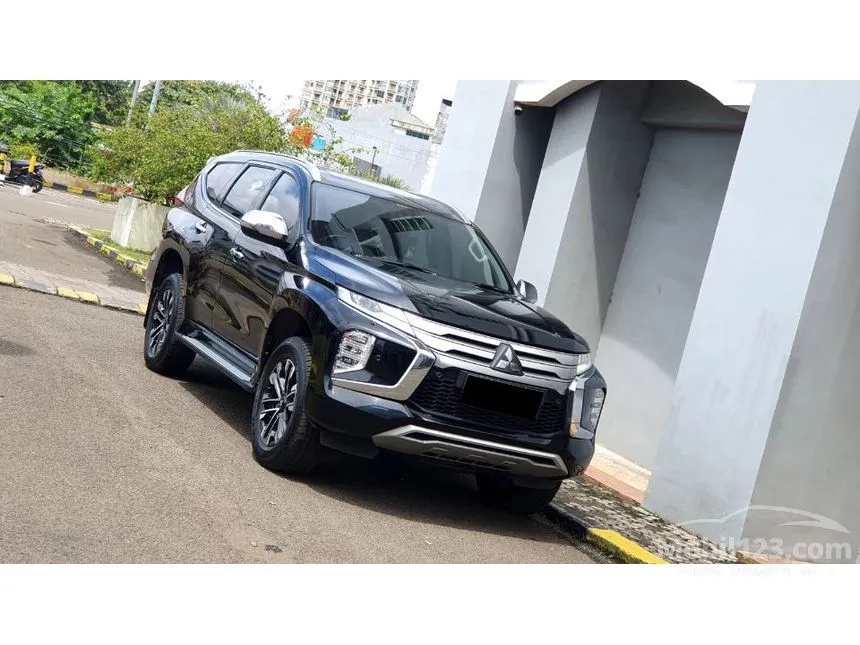 2022 Mitsubishi Pajero Sport Dakar 4x2 SUV