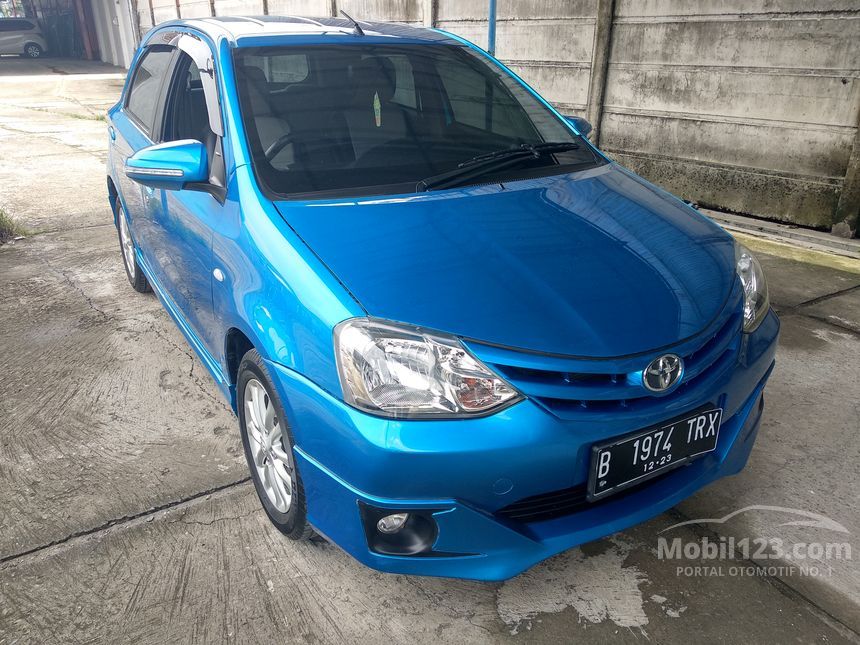 Jual Mobil  Toyota  Etios  Valco 2013  G 1 2 di Jawa Barat 