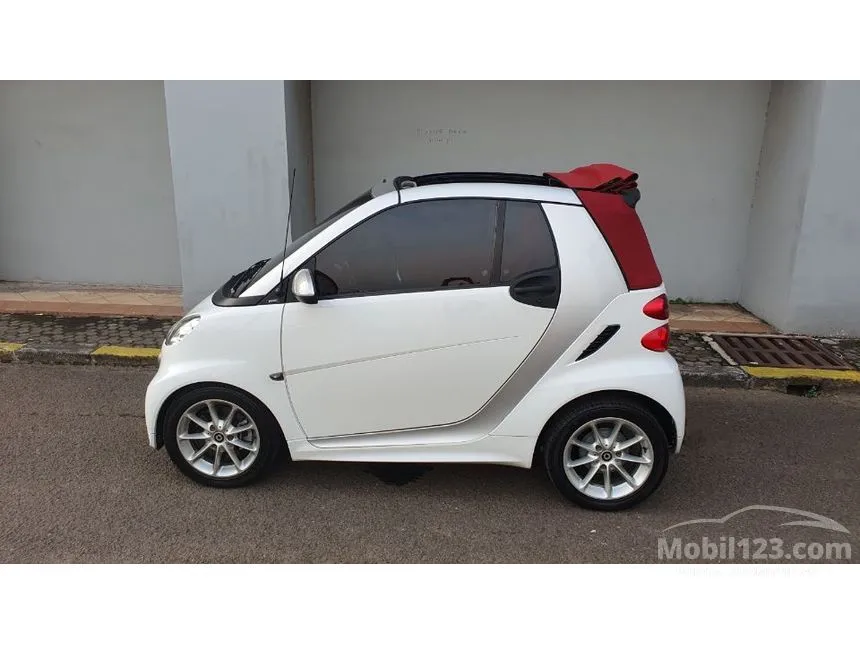 2013 smart fortwo Passion Convertible