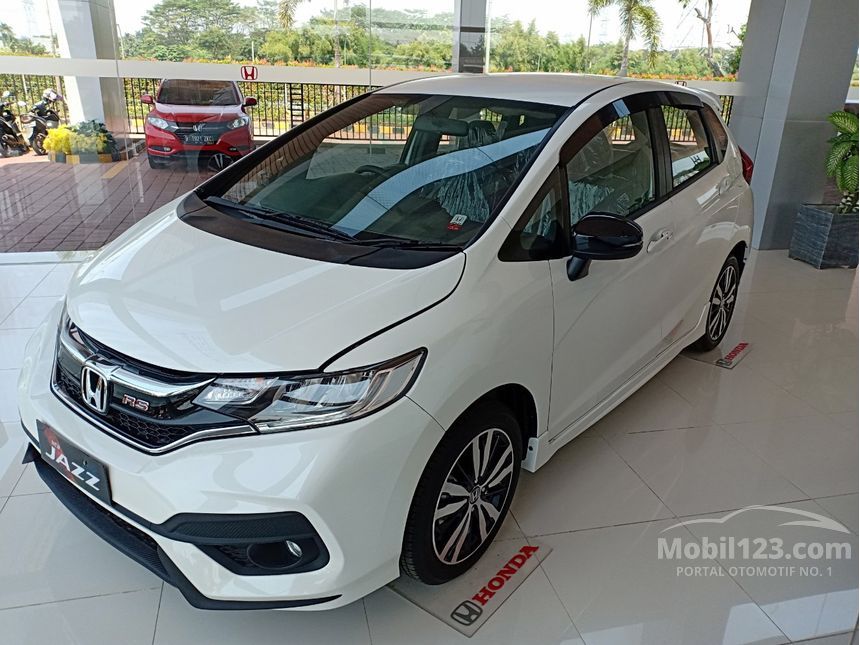 Jual Mobil Honda Jazz 2018 RS 1.5 di Jawa Barat Manual 