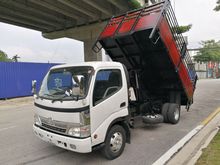 Hino tipper/ Isuzu tipper/Daihatshu tipper/Mitshubishi canter tipper/Fuso tipper/BDM7500kg/Year register 2019
