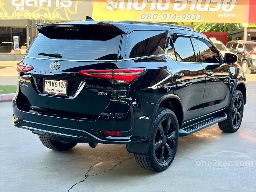 2022 Toyota FORTUNER Legender SUV