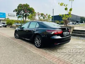 2022 Toyota Camry 2.5 V Sedan