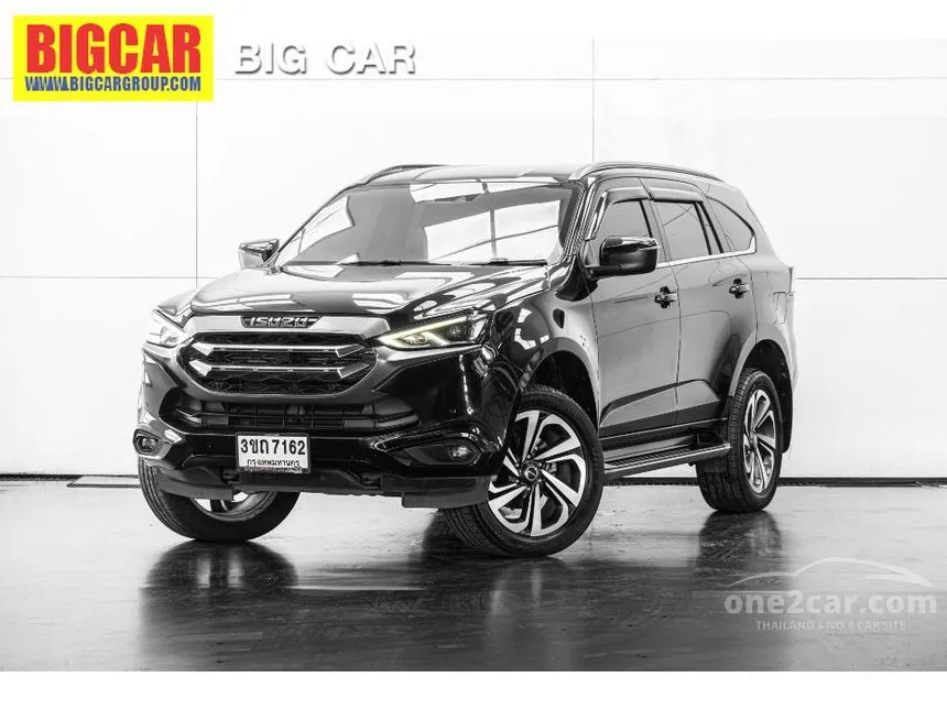 2022 Isuzu MU-X Ultimate SUV