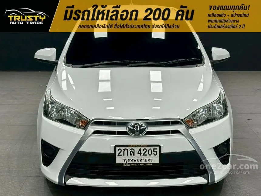 2013 Toyota YARIS E Hatchback