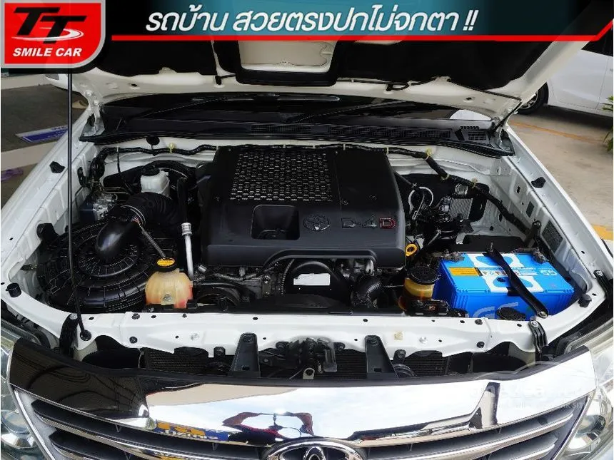 2011 Toyota FORTUNER V SUV
