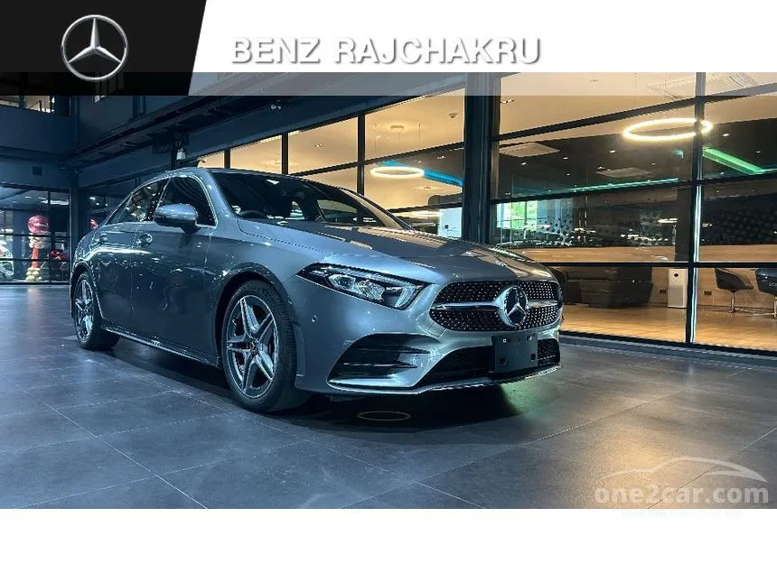 2022 Mercedes-Benz A200 AMG Dynamic Sedan