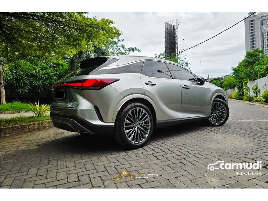 2023 Lexus RX350h Luxury Wagon