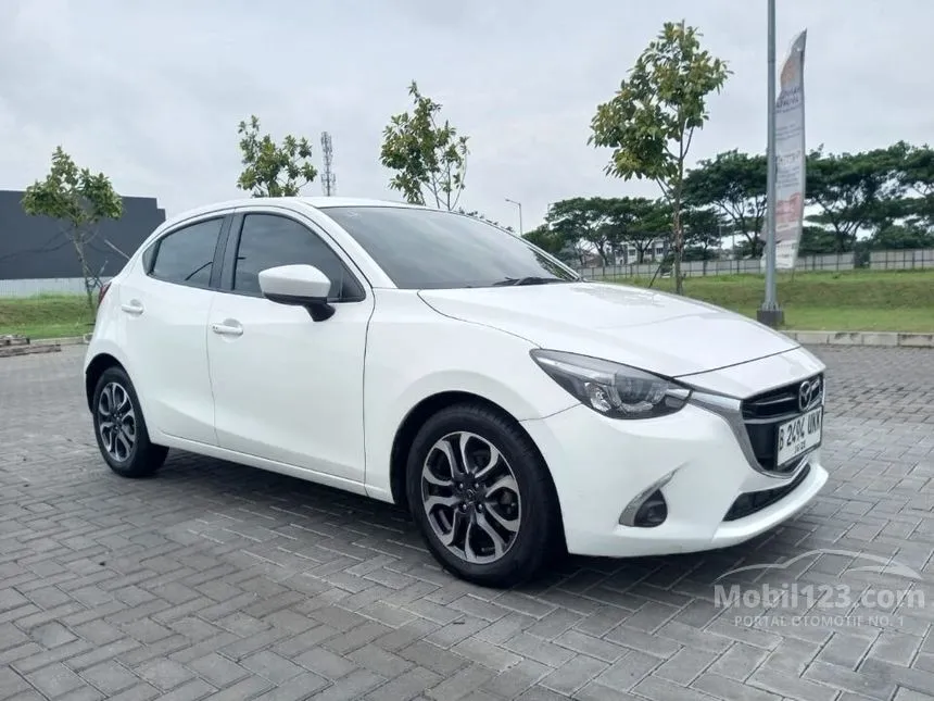 Jual Mobil Mazda 2 2018 R 1.5 di DKI Jakarta Automatic Hatchback Putih Rp 181.000.000