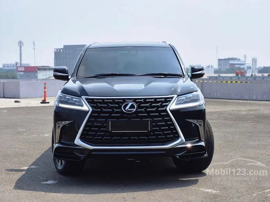 2021 Lexus LX 570 Sport SUV