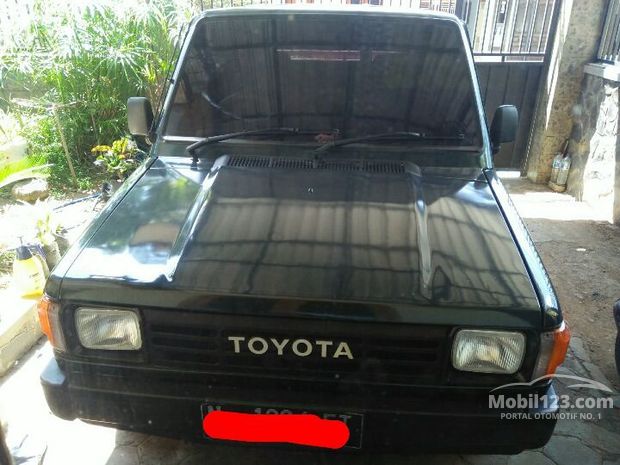 Toyota Kijang Mobil Bekas  Baru dijual di Malang  Jawa  