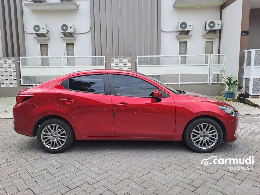 2022 Mazda 2 Sedan