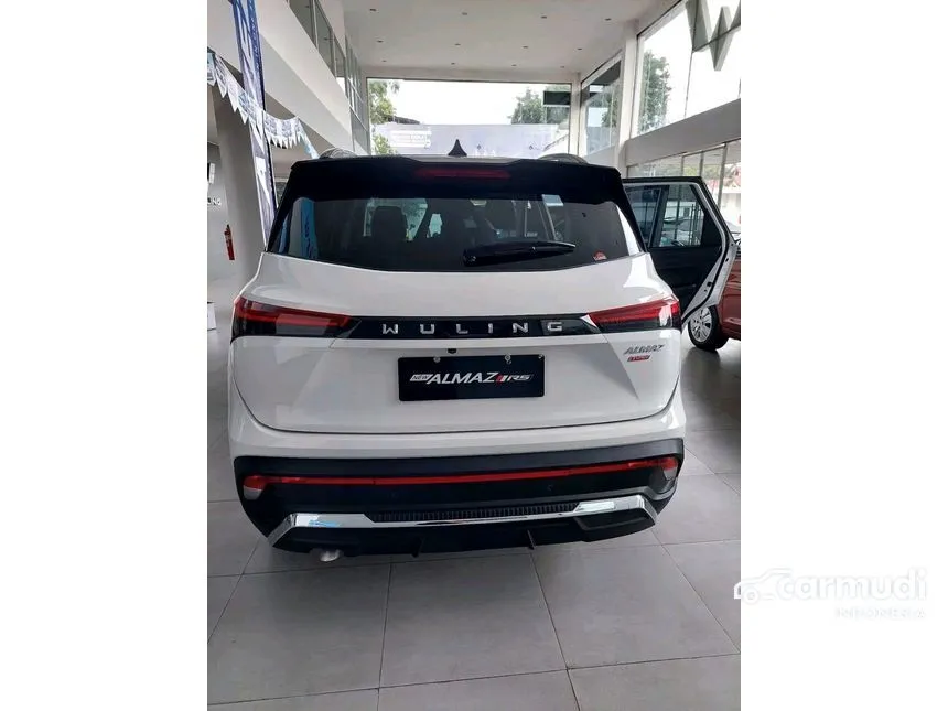 2024 Wuling Almaz RS Pro Wagon