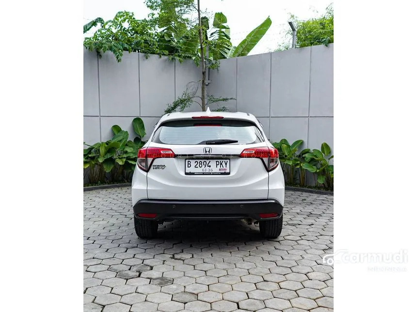 2021 Honda HR-V E SUV