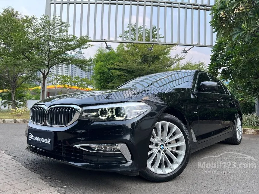Jual Mobil BMW 530i 2018 Luxury 2.0 di DKI Jakarta Automatic Sedan Hitam Rp 645.000.000