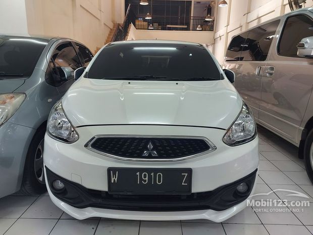 Mitsubishi Mirage Mobil bekas  dijual  di  Jawa  timur  