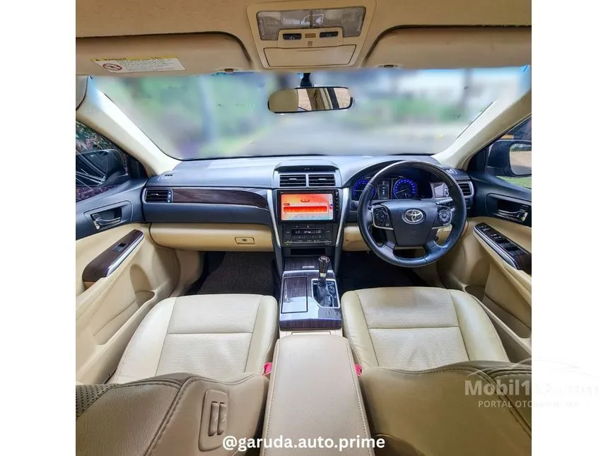 2017 Toyota Camry V Sedan