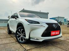 READY TO USE - Lexus NX 200T F-Sport White on Black-Red ATPM 2015 - Low KM 30ribuan - Kondisi Mulus Terawat - Bisa Test Drive