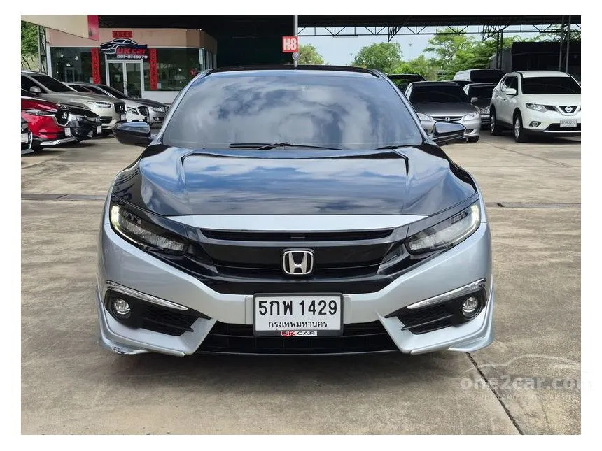 2016 Honda CIVIC Turbo RS Sedan