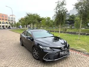 2022 Toyota Camry 2.5 V Sedan