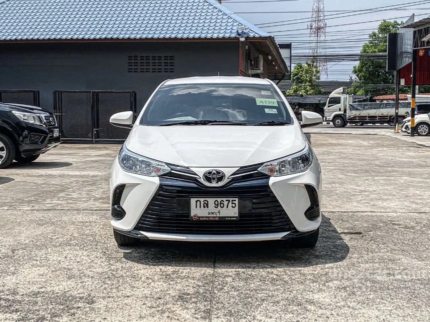 2022 Toyota Yaris Ativ Entry Sedan