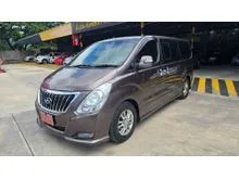 2016 Hyundai H-1 2.5 (ปี 08-17) Deluxe Van