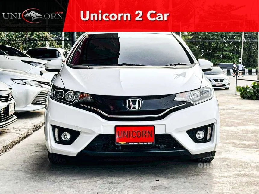 2016 Honda JAZZ SV Hatchback