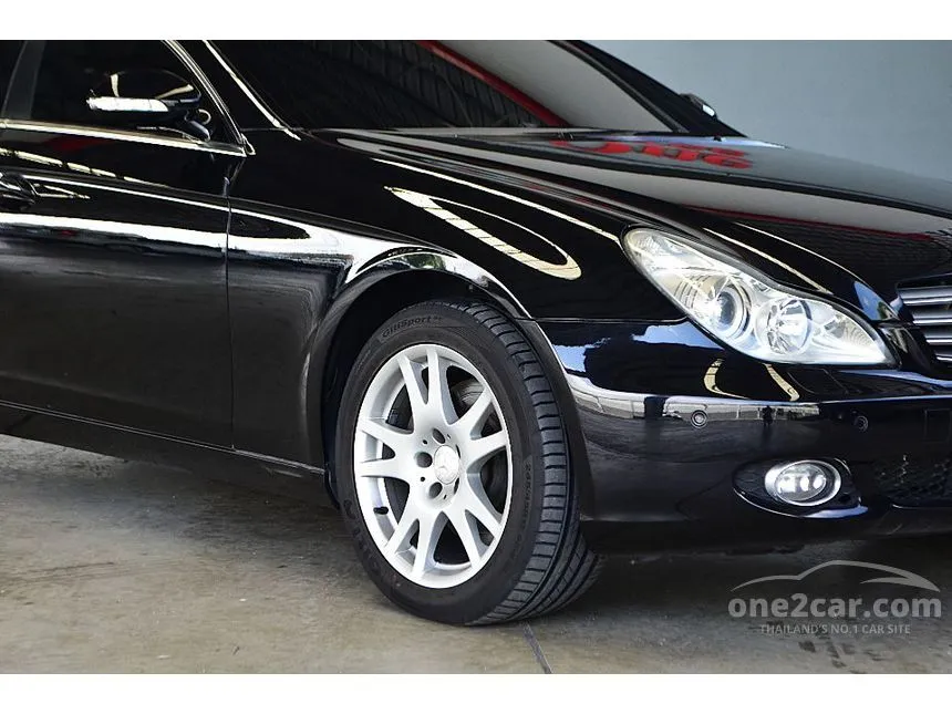 2005 Mercedes-Benz CLS350 Sedan