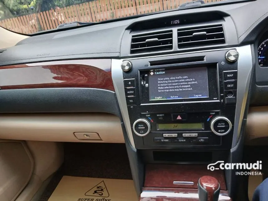 2014 Toyota Camry V Sedan