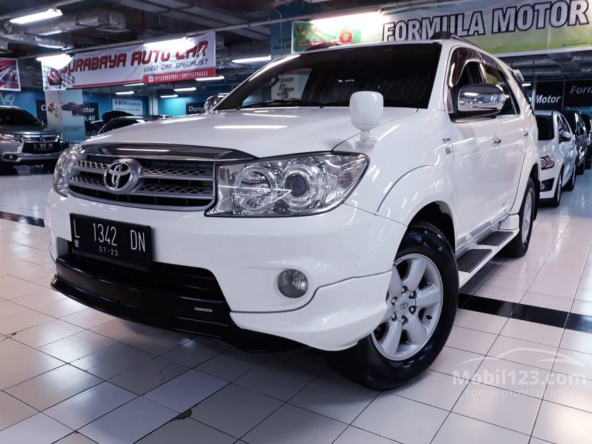 Jual Mobil  Toyota Fortuner  2009 G TRD 2 5 di Jawa Timur 