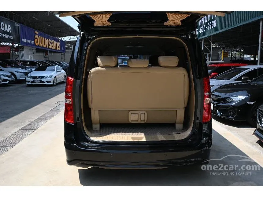 2016 Hyundai H-1 Elite Van