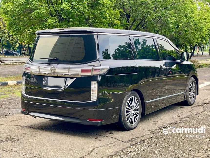 2014 Nissan Elgrand Highway Star MPV