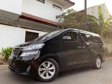 2010 Toyota Vellfire 2.4 V Van Wagon TDP 60 JUTA Toyota Vellfire 2.4 V Premium Sound 2010 Black On Beige Terawat