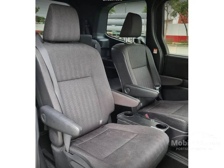 2022 Toyota Voxy MPV