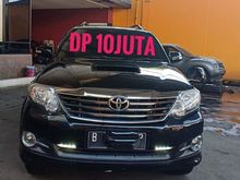 2014 Toyota Fortuner 2.5 vnt 4x4 Diesel matik hitam