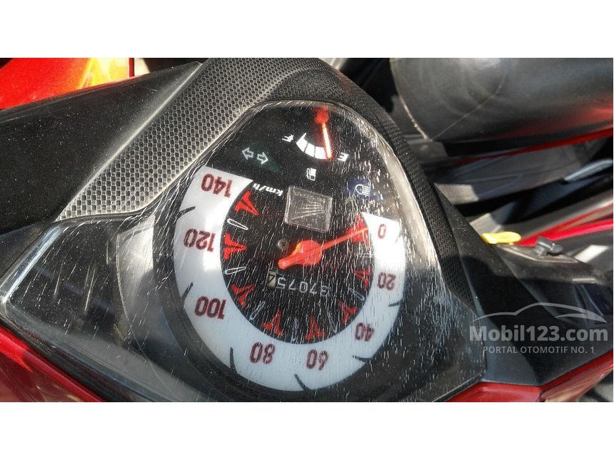 Jual Motor Honda Beat 2011 0.1 di DKI Jakarta Automatic Others Merah Rp