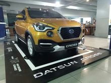 Datsun Cross TDP 15 Juta (FREE Voucher 6 Juta)