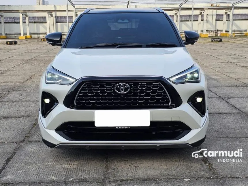 2023 Toyota Yaris Cross S HV with GR Parts Aero Pkg SUV